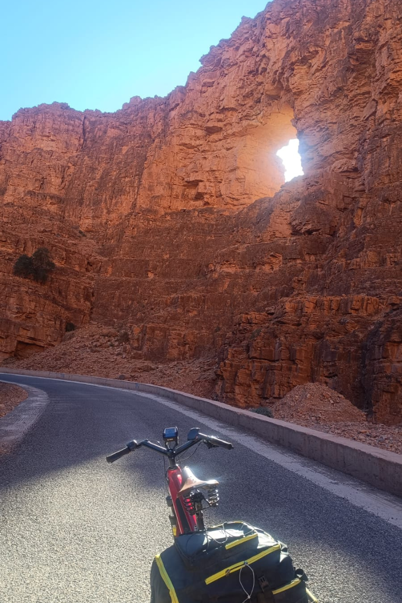 Electric Bike Tour 6 Days Tagoujgalt - Tafraoute - tiznit - Mirleft -G