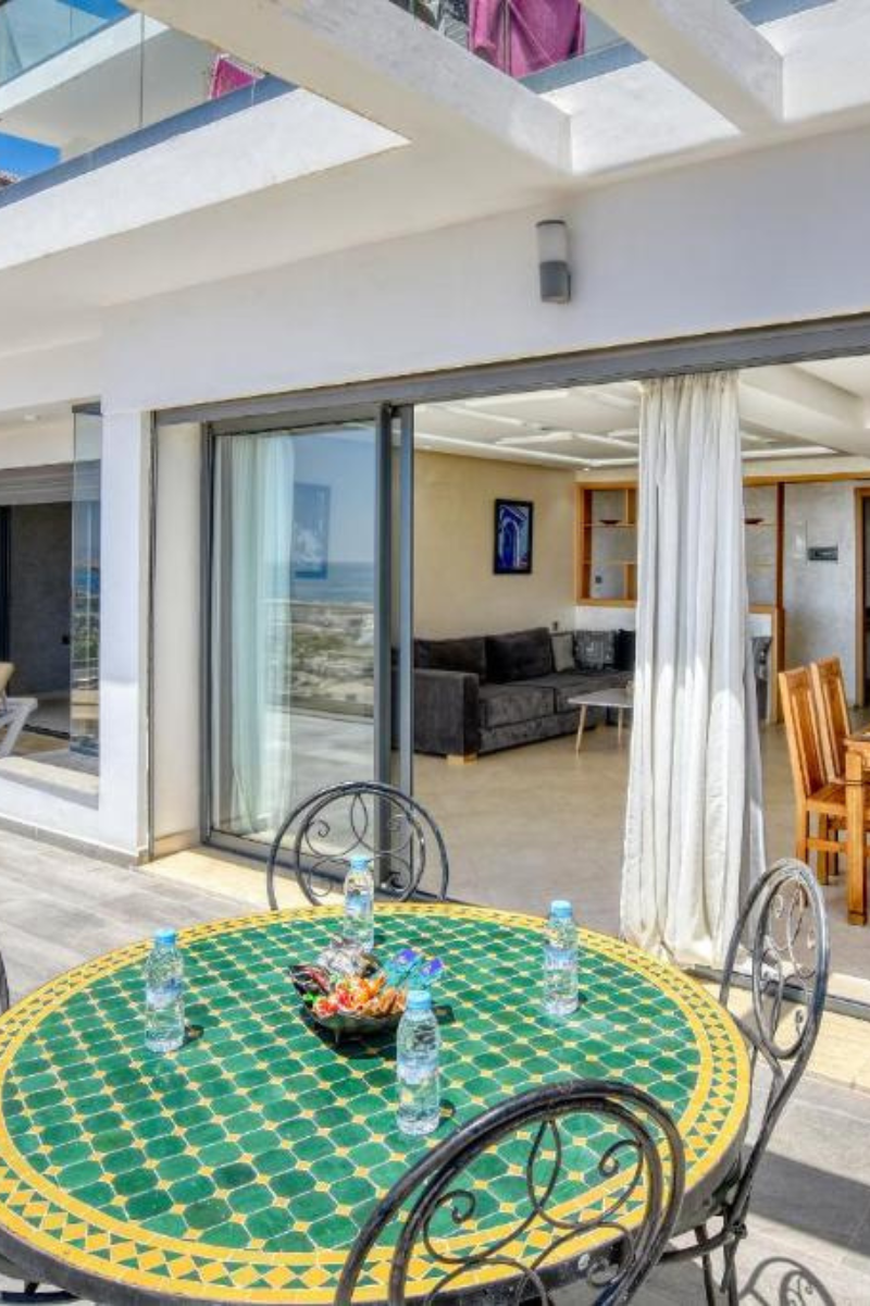 2 electric bikes + Comfortable studio rental Agadir with swimming pool