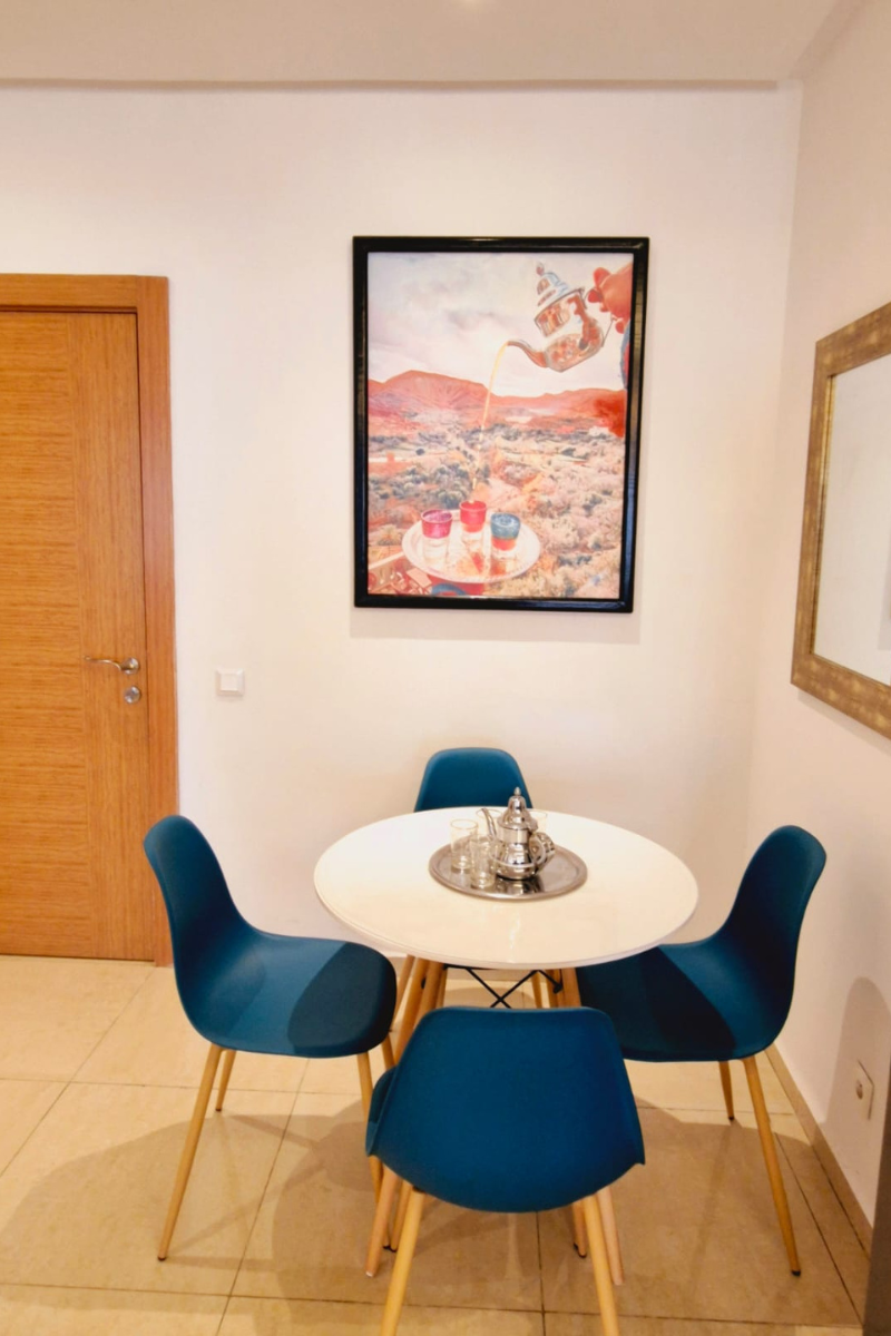 2 vélos électriques + Location studio confortable Agadir avec piscine